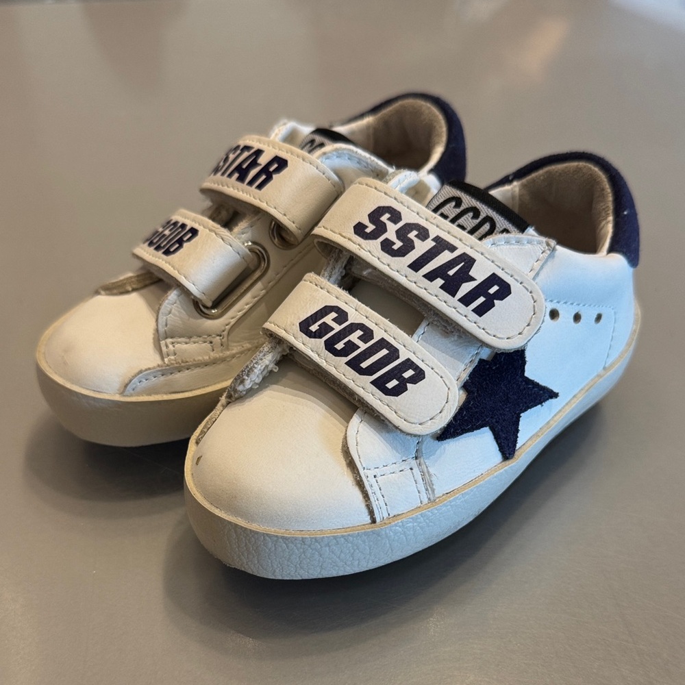 Golden Goose Kids Cream and Navy Star Sneakers